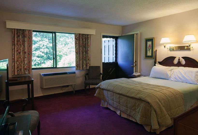 Fox Ridge Resort  | North Conway | New Hampshire | United States 11