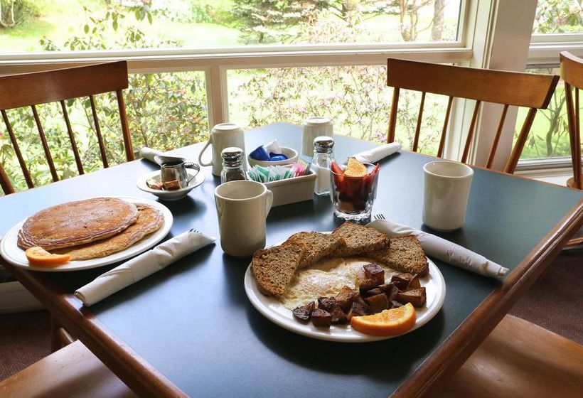 Golden Eagle Resort  | Stowe | Vermont | United States 6