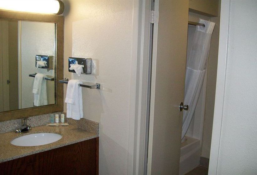 Hotel Quality Inn & Suites Rainwater Park