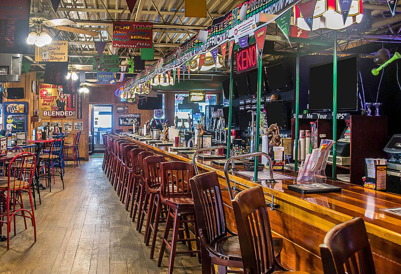 Hotel Quality Inn & Suites Rainwater Park  | Sandusky | Ohio | United States 5