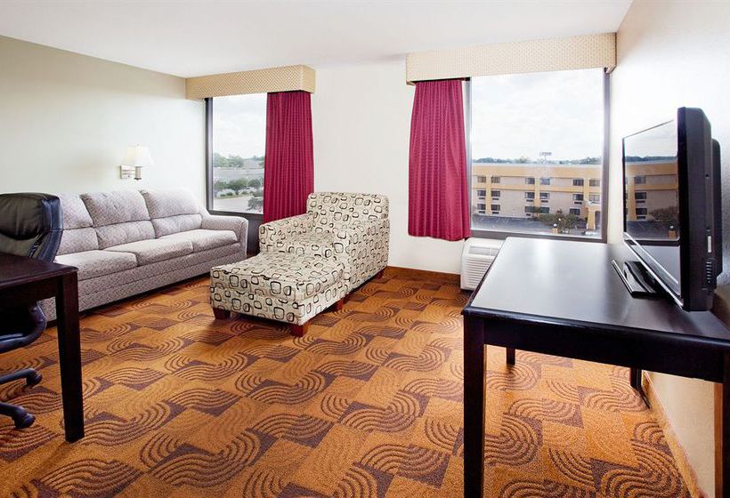 Hotel La Quinta Inn & Suites Memphis Airport Graceland  | Memphis | Tennessee | United States 7