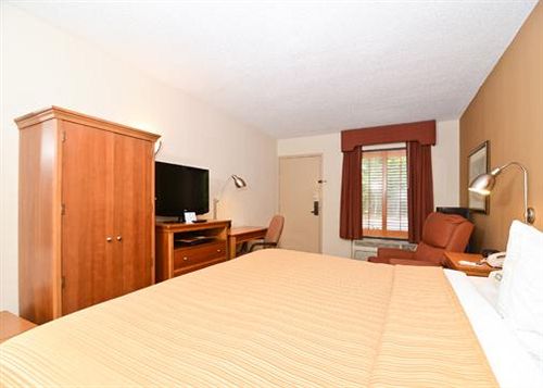 Hotel Quality Inn Chapel Hill  | Chapel Hill | North Carolina | United States 16