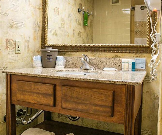 Hotel Hampton Inn Dallas North I 35E at Walnut Hill  | Dallas | Texas | Vereinigte Staaten 2