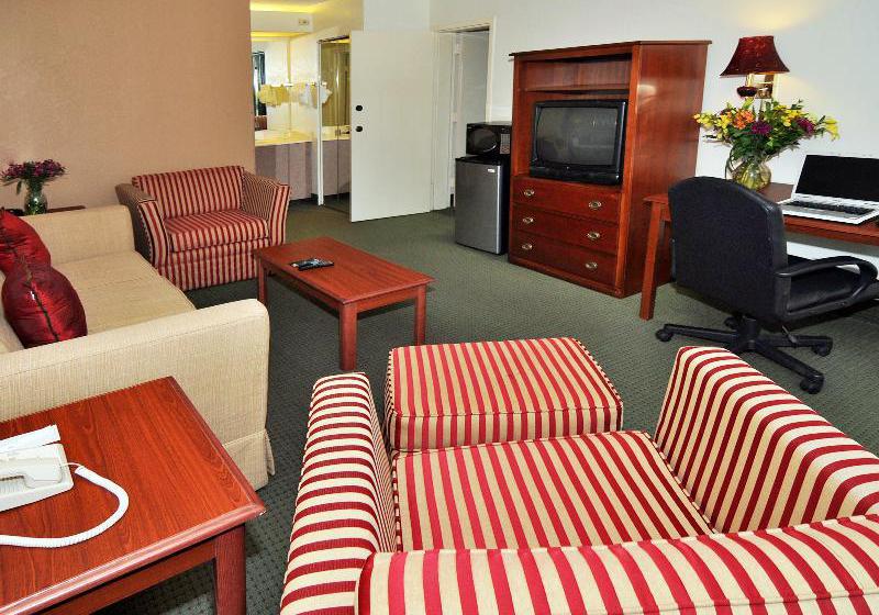 Hotel Quality Inn & Suites Cattle Baron  | Fort Worth | Texas | United States 18