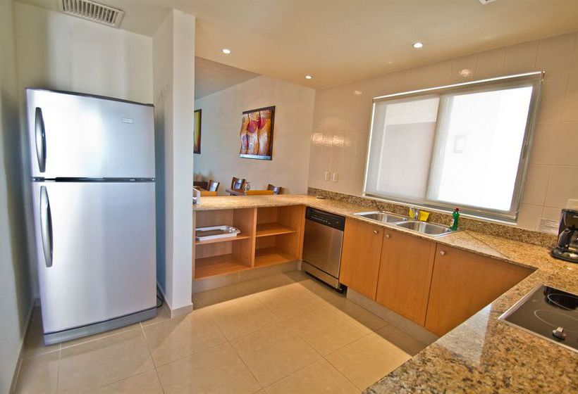 Departamentos Riviera Maya Suites  | Playa del Carmen | Quintana Roo | México 20