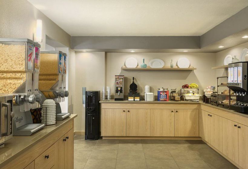 Hotel Hampton Inn & Suites Phoenix Airport South  | Phoenix | Arizona | United States 19