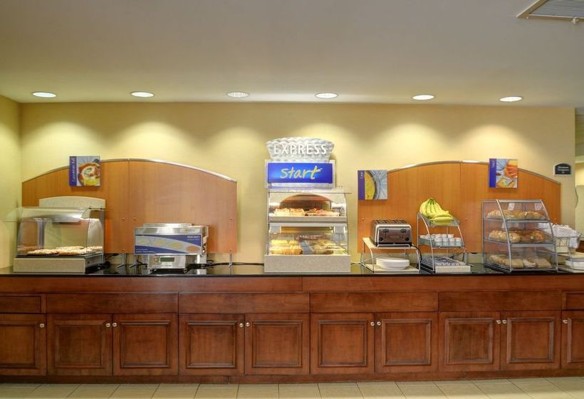 Hotel Holiday Inn Express Andover North Lawrence  | Lawrence | Massachusetts | United States 17