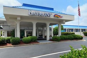 Hotel Baymont Inn & Suites Macon Riverside Drive Macon Georgia