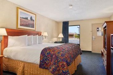 Hotel Baymont Inn & Suites Macon Riverside Drive  | Macon | Georgia | United States 2