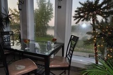 Hotel Millers Landing Bed & Breakfast LLC 