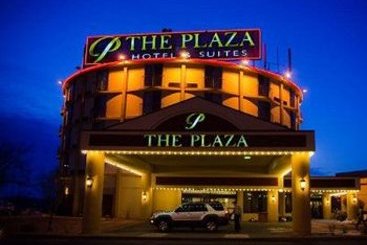 Plaza Hotel & Suites
