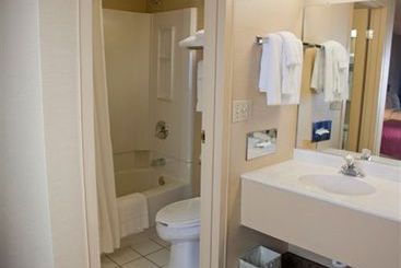 Plaza Hotel & Suites  | Eau Claire | Wisconsin | United States 10