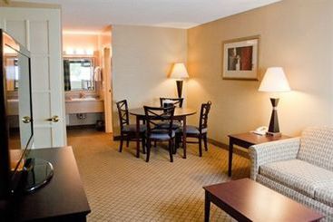 Plaza Hotel & Suites  | Eau Claire | Wisconsin | United States 12