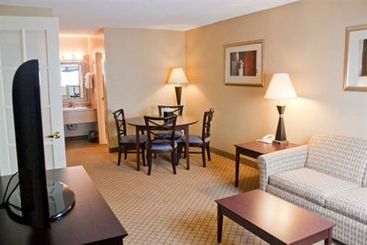Plaza Hotel & Suites  | Eau Claire | Wisconsin | United States 13