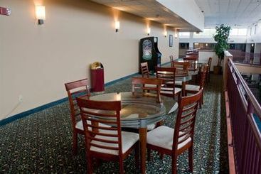 Plaza Hotel & Suites  | Eau Claire | Wisconsin | United States 19
