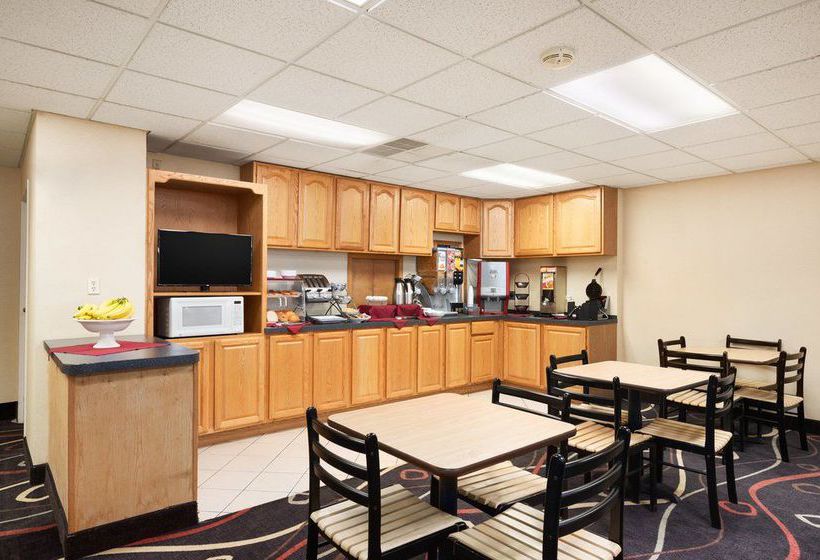 Hotel Regency Inn Sturgis  | Sturgis | Michigan | United States 2