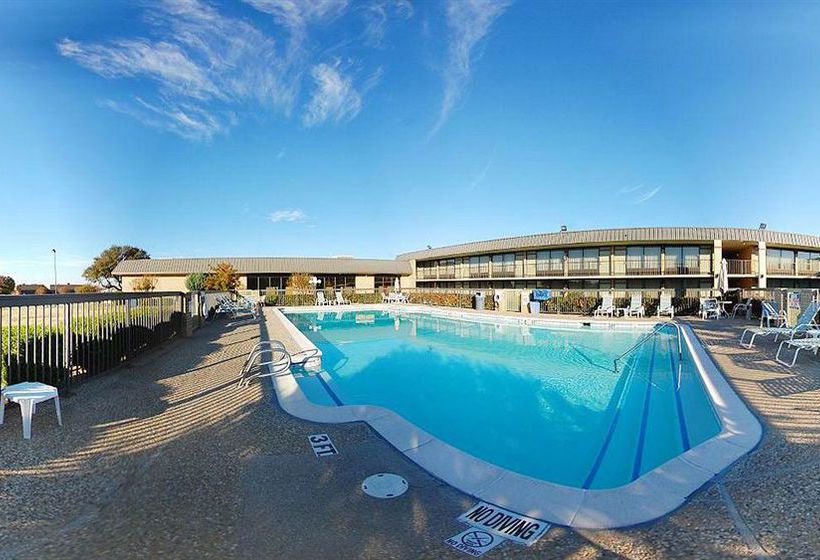 Hotel Quality Inn  | Mckinney | Texas | United States 17