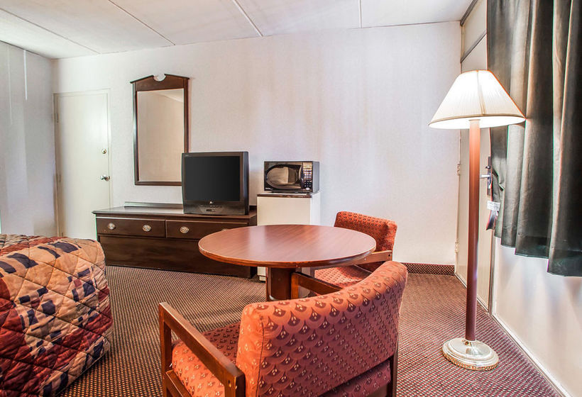 Hotel Americas Best Value Inn Reading  | Reading | Pennsylvania | United States 8