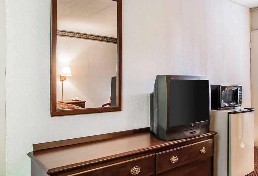 Hotel Americas Best Value Inn Reading  | Reading | Pennsylvania | United States 9