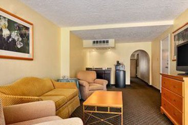 Hotel Days Inn & Suites Clovis Nm  | Clovis | New Mexico | Estados Unidos 3