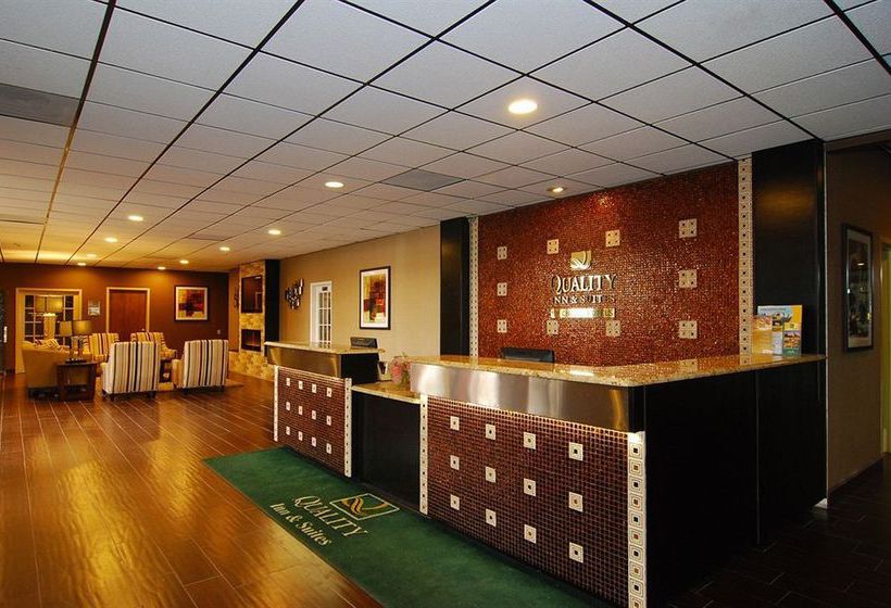 Hotel Quality Inn & Suites 