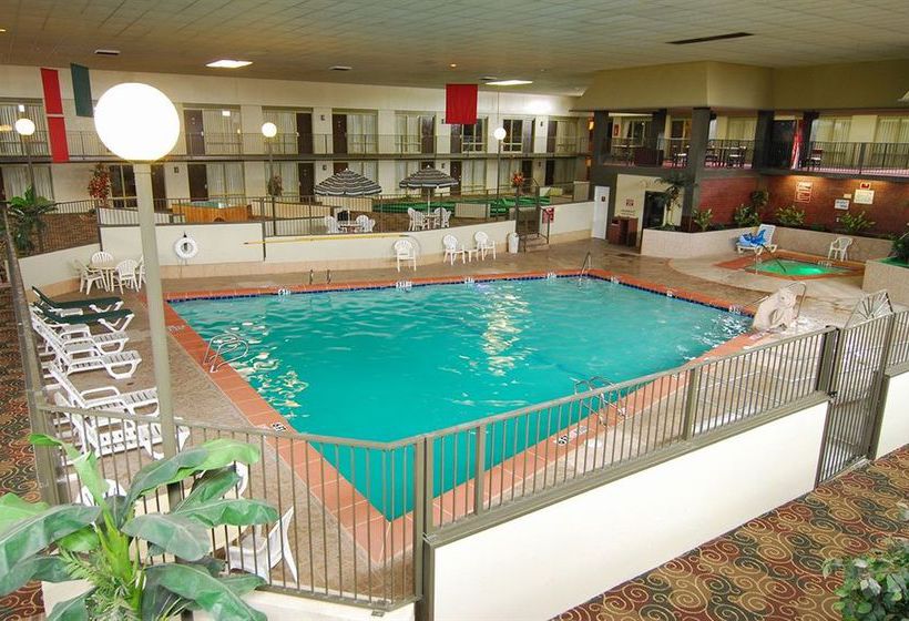 Hotel Quality Inn & Suites  | Odessa | Texas | United States 18