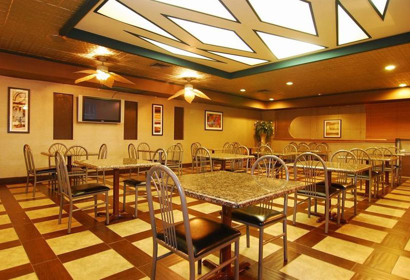 Hotel Quality Inn & Suites  | Odessa | Texas | United States 7