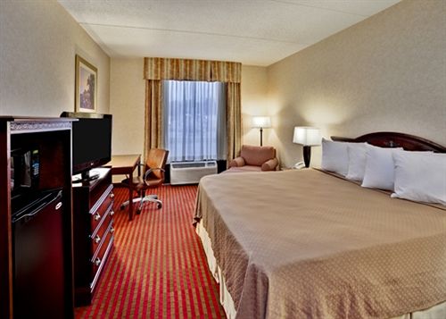 Hotel Quality Inn & Suites  | Somerset | Kentucky | United States 4