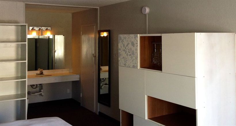 Motel Country Hearth Inn & Suites Paducah  | Paducah | Kentucky | United States 3