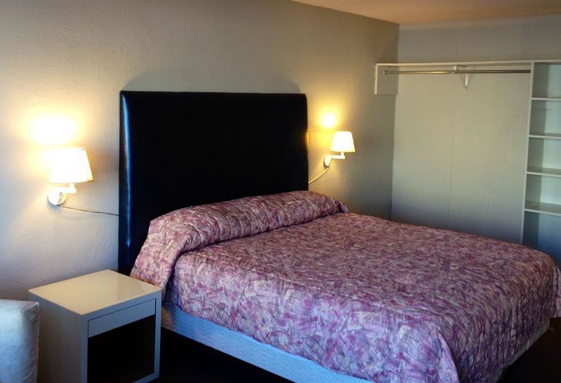 Motel Country Hearth Inn & Suites Paducah  | Paducah | Kentucky | United States 5