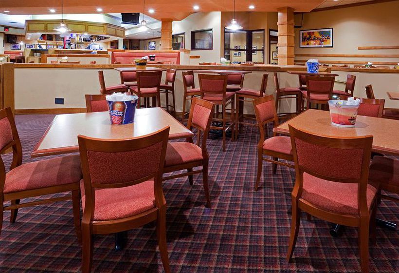 Hotel Holiday Inn St. Cloud  St. Cloud Minnesota