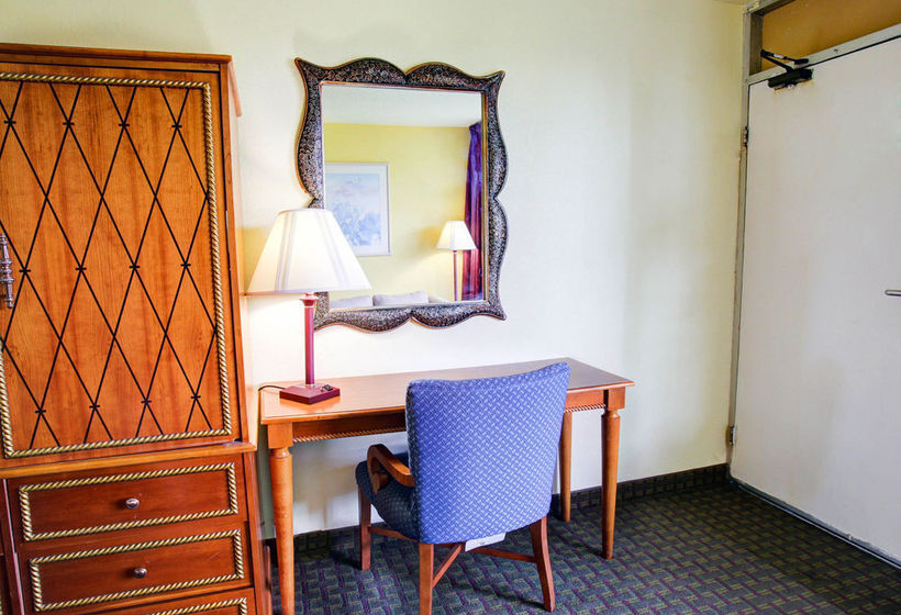 Hotel Rodeway Inn San Marcos  | San Marcos | Texas | United States 17