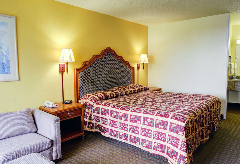 Hotel Rodeway Inn San Marcos  | San Marcos | Texas | United States 18