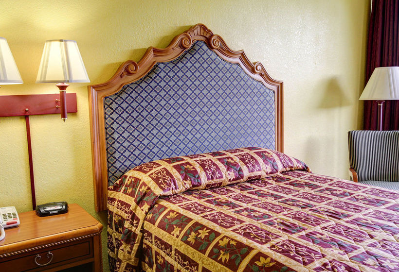 Hotel Rodeway Inn San Marcos  | San Marcos | Texas | United States 9