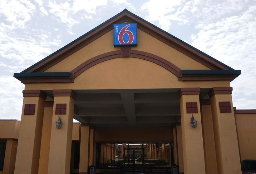 Hotel Ramada Conference Center Forsyth  | Forsyth | Georgia | United States 1