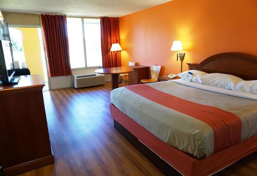 Hotel Ramada Conference Center Forsyth  | Forsyth | Georgia | United States 12