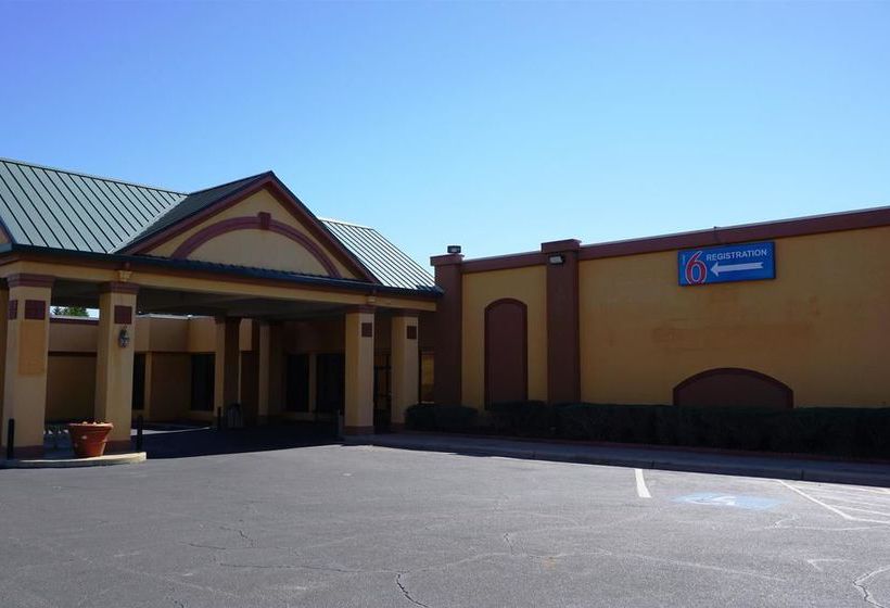 Hotel Ramada Conference Center Forsyth  | Forsyth | Georgia | United States 3