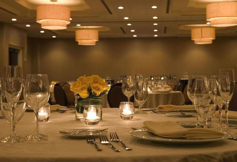 Sheraton Edison Hotel Raritan Center  | Edison | New Jersey | United States 13
