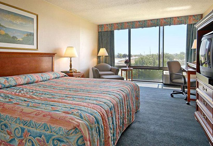 Hotel The Grand Peoria Illinois