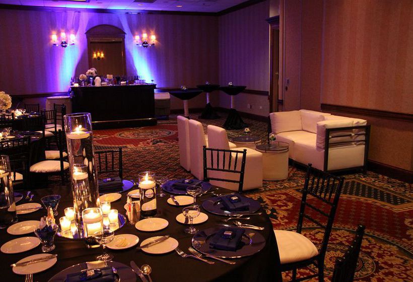 DoubleTree by Hilton Hotel Chicago - Alsip  | Alsip | Illinois | United States 11