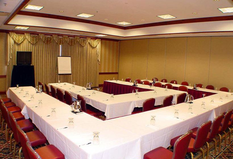 DoubleTree by Hilton Hotel Chicago - Alsip  | Alsip | Illinois | United States 9