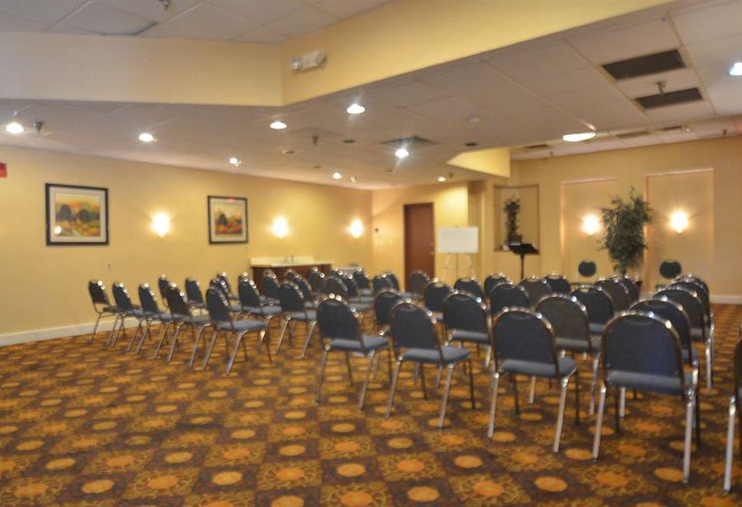 Clarion Hotel Memphis  | Memphis | Tennessee | United States 13