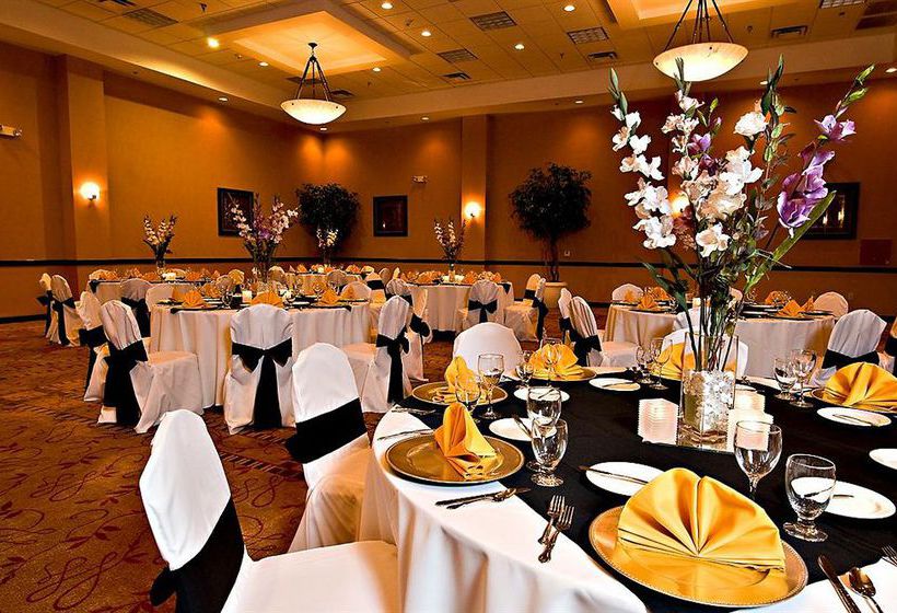 Hotel Holiday Inn & Suites Phoenix-Mesa Chandler  | Mesa | Arizona | United States 11