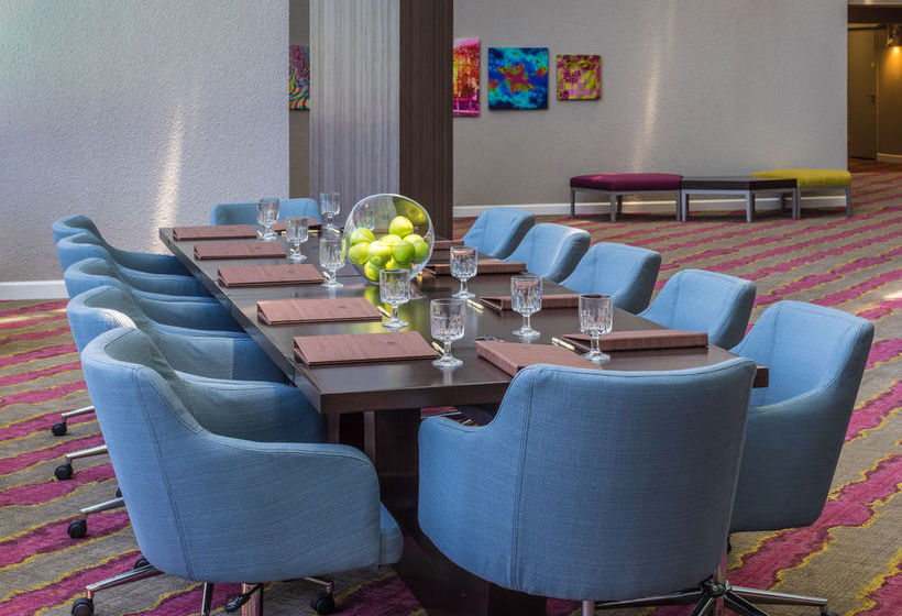 Hotel Holiday Inn Austin NW-Arboretum Area  | Austin | Texas | United States 9