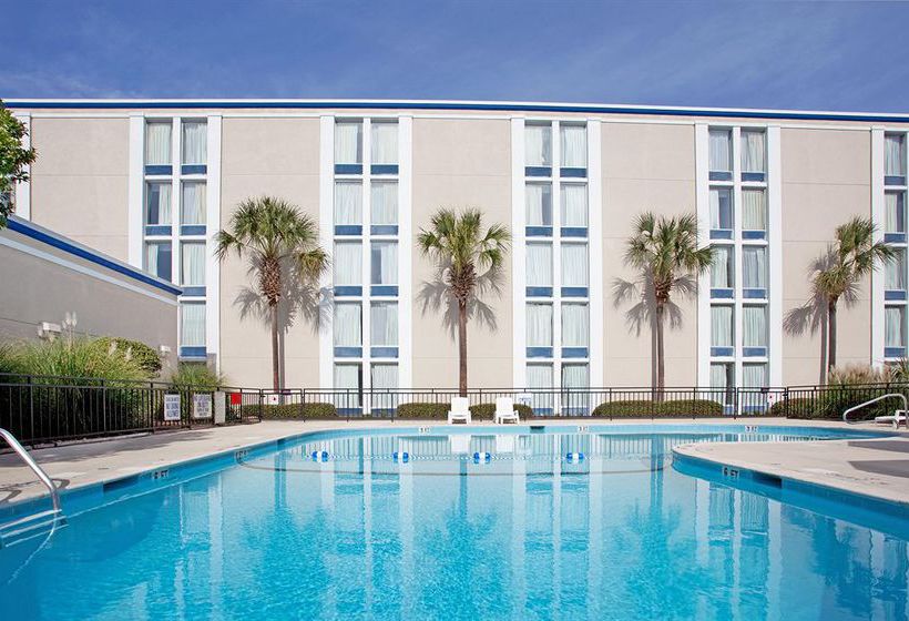 Hotel Holiday Inn Express Charleston Summerville   | Summerville | South Carolina | United States 6