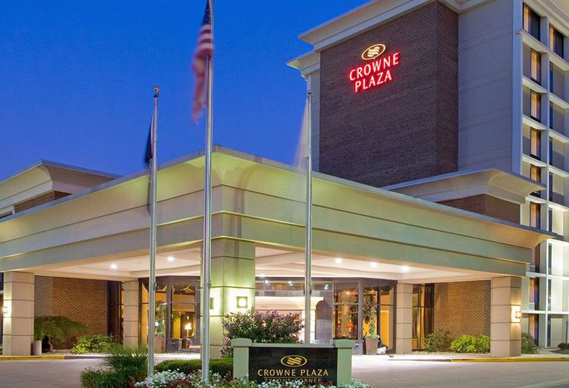 Crowne Plaza Tysons Corner Hotel 