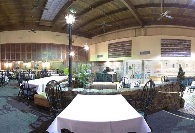 Clarion Hotel West Memphis  | West Memphis | Arkansas | United States 17