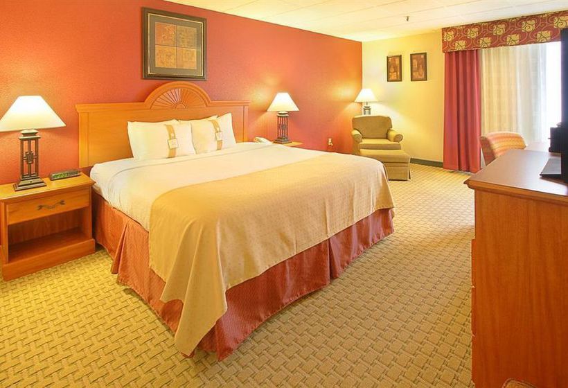 Hotel Holiday Inn Express Aberdeen Chesapeake House  | Aberdeen | Maryland | United States 10