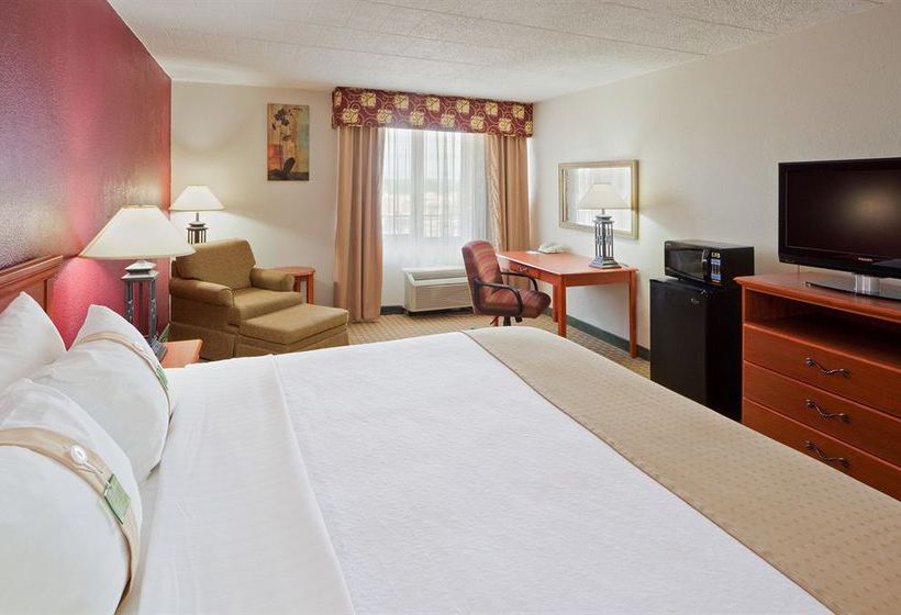 Hotel Holiday Inn Express Aberdeen Chesapeake House  | Aberdeen | Maryland | United States 16