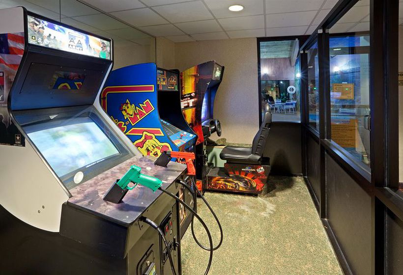 Hotel Holiday Inn Express Aberdeen Chesapeake House  | Aberdeen | Maryland | United States 5